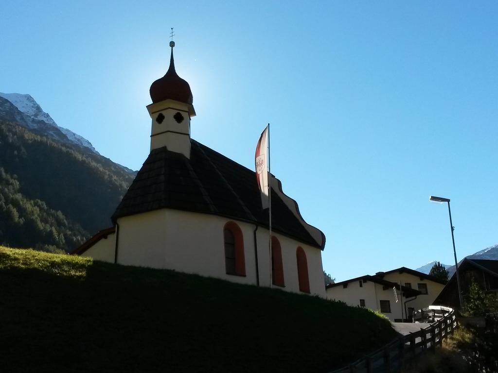 Bed and Breakfast Haus Sonnschein Sölden Esterno foto