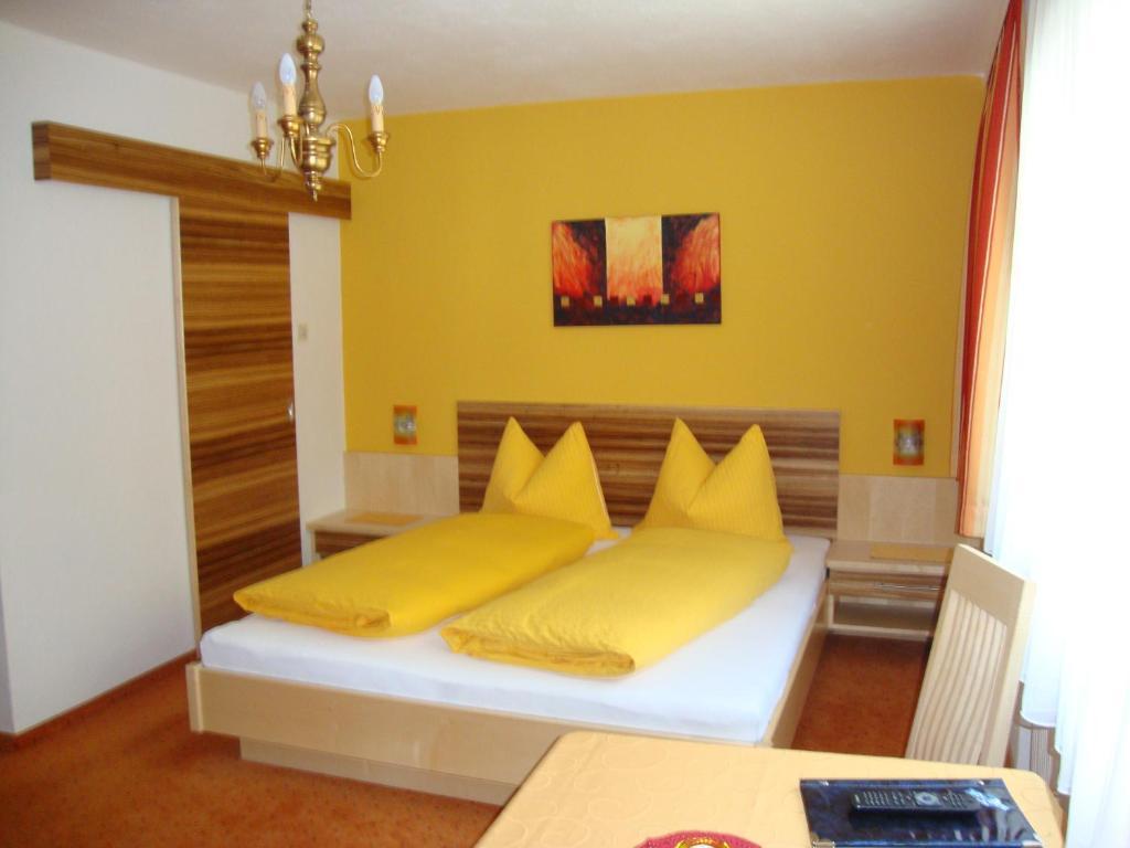Bed and Breakfast Haus Sonnschein Sölden Camera foto